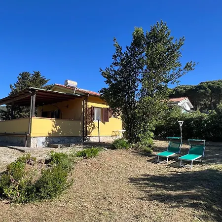Hébergement de vacances Indipendenti Con Giardino Privato Per Famiglie E Cani Sterlizia 2 Lacona