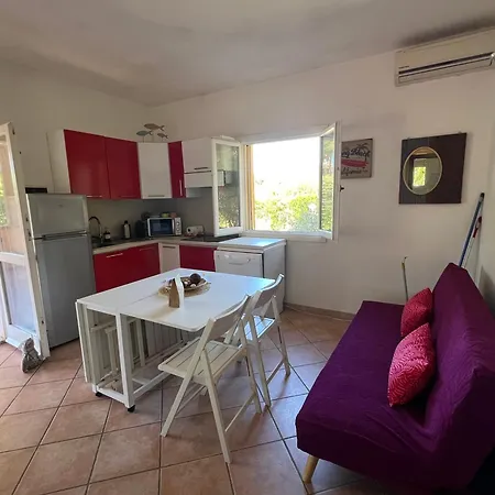 Indipendenti Con Giardino Privato Per Famiglie E Cani Sterlizia 2 Hébergement de vacances Lacona