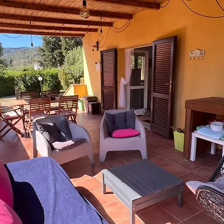 Indipendenti Con Giardino Privato Per Famiglie E Cani Sterlizia 2