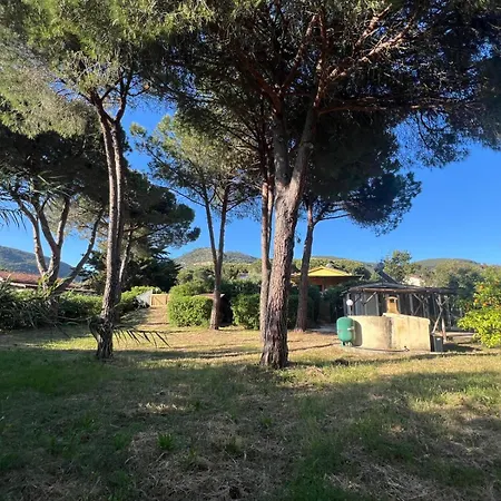 Indipendenti Con Giardino Privato Per Famiglie E Cani Sterlizia 2 Hébergement de vacances Lacona